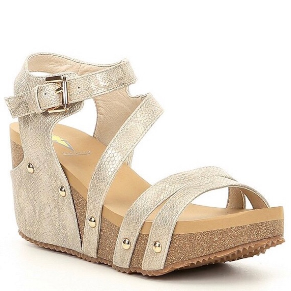 Volatile Euphoria Strappy Platform Wedges, Size 9